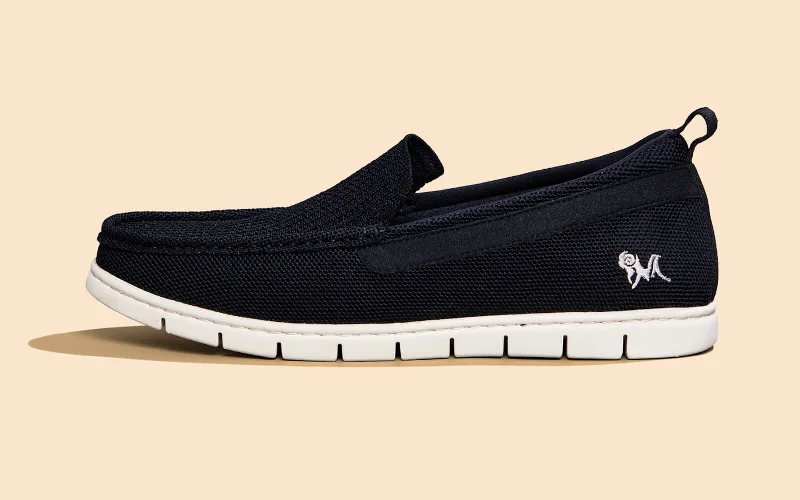 Men's loafers with a moc - toe design Men's loafers with a moc - toe design Flex Knit Loafers : Black Men's loafers with a moc - toe design Men's loafers with a moc - toe design Flex Knit Loafers : Black
