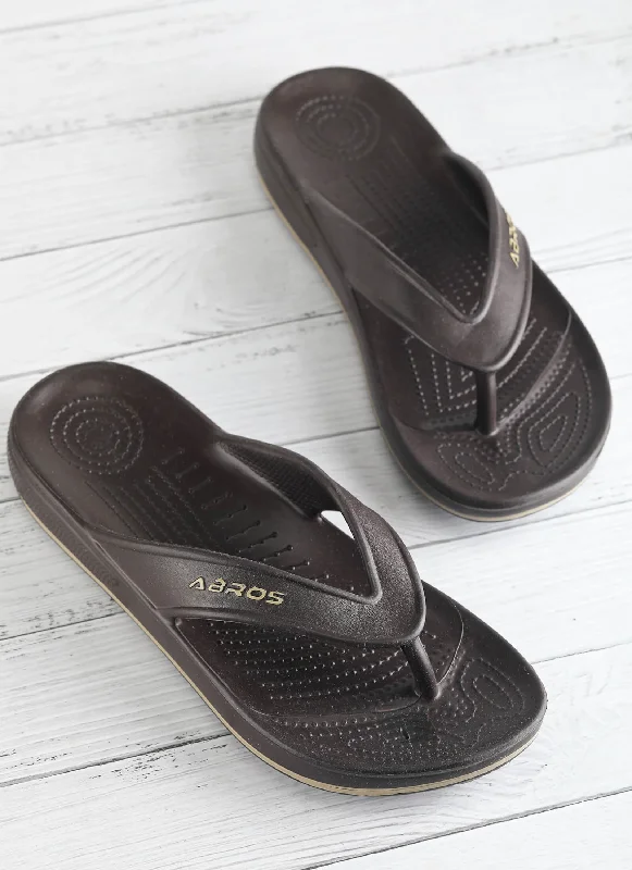 Flip - flop style men's sandals for beach wear Flip - flop style men's sandals for beach wear Men's Essential AKZO Slipper - ZVG0402 Flip - flop style men's sandals for beach wear Flip - flop style men's sandals for beach wear Men's Essential AKZO Slipper - ZVG0402