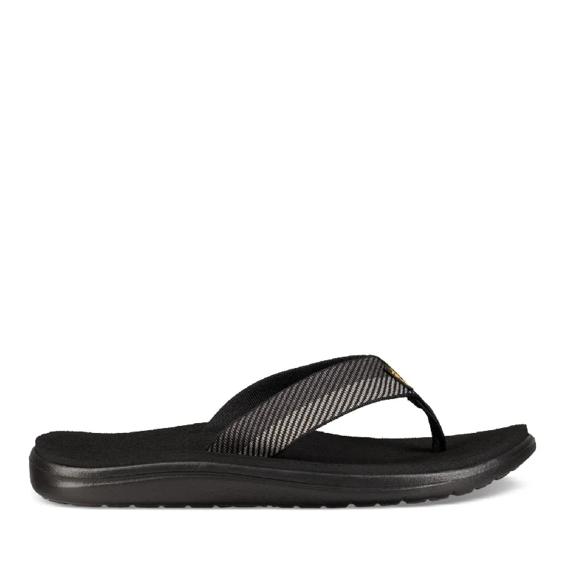 Men's sandals in a neutral color like black or brown Men's sandals in a neutral color like black or brown Teva Voya Flip - Men's Men's sandals in a neutral color like black or brown Men's sandals in a neutral color like black or brown Teva Voya Flip - Men's