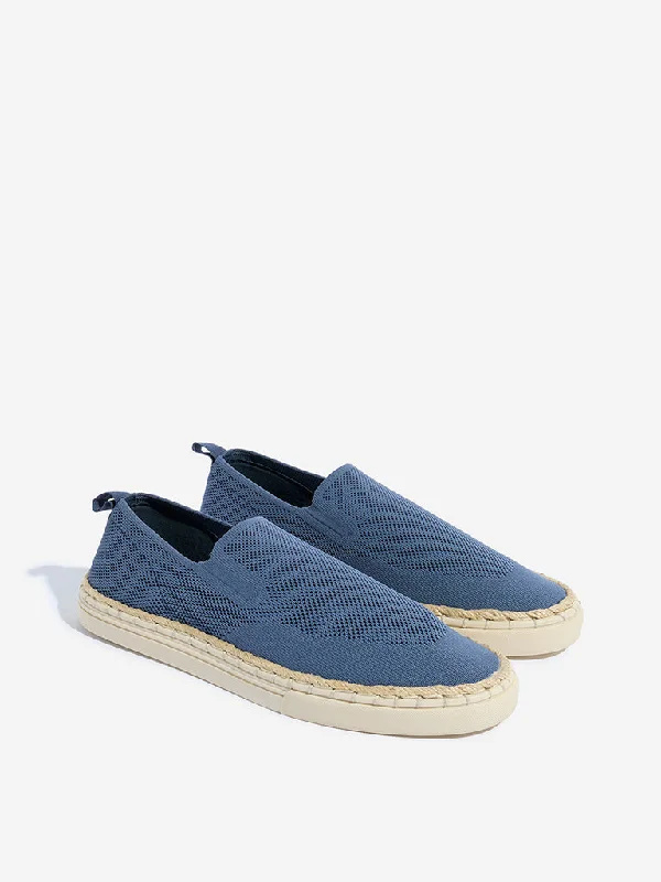 Men's casual shoes with a padded heel for comfort SOLEPLAY Blue Knit-Textured Slip-On Shoes Men's casual shoes with a padded heel for comfort SOLEPLAY Blue Knit-Textured Slip-On Shoes