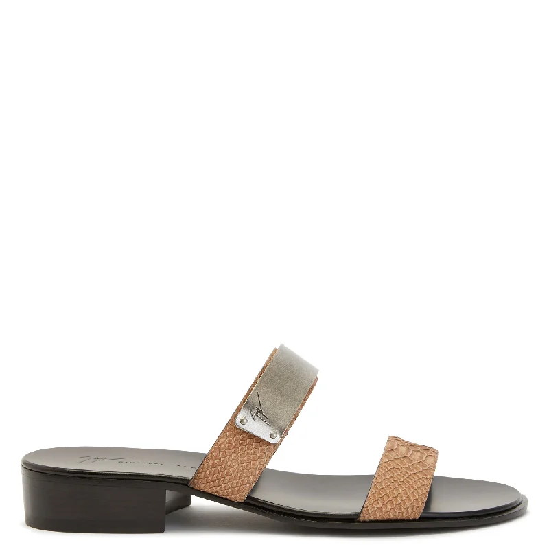 Men's loafers with a tassel front for a classic look Men's loafers with a tassel front for a classic look Giuseppe Zanotti Ignazio Men's loafers with a tassel front for a classic look Men's loafers with a tassel front for a classic look Giuseppe Zanotti Ignazio