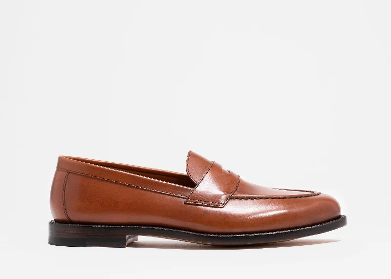 Men's loafers with a cushioned footbed Men's loafers with a cushioned footbed Traveler Penny Chestnut Calf Men's loafers with a cushioned footbed Men's loafers with a cushioned footbed Traveler Penny Chestnut Calf