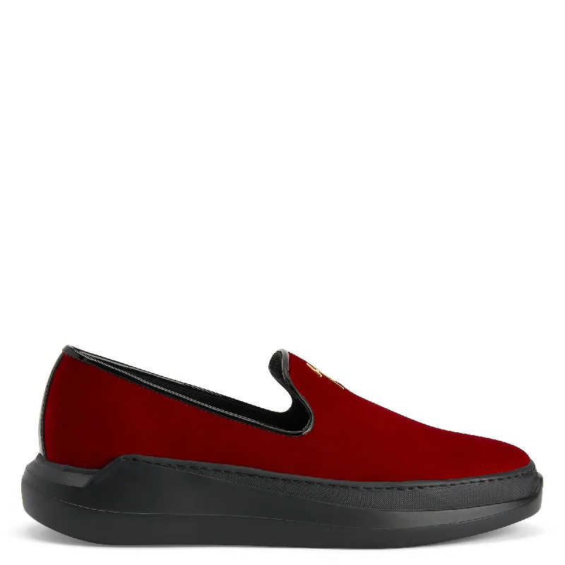 Men's loafers with a moc - toe design Men's loafers with a moc - toe design Giuseppe Zanotti Conley Men's loafers with a moc - toe design Men's loafers with a moc - toe design Giuseppe Zanotti Conley