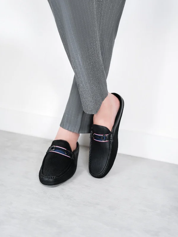 Men's sandals in a neutral color like black or brown Men's sandals in a neutral color like black or brown Men "ARNEL" Casual Comfy Moccasins