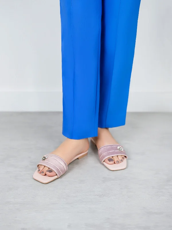 Men's sandals in a neutral color like black or brown Men's sandals in a neutral color like black or brown Womens "FERRULE" Satin Decorated Slippers Men's sandals in a neutral color like black or brown Men's sandals in a neutral color like black or brown Womens "FERRULE" Satin Decorated Slippers