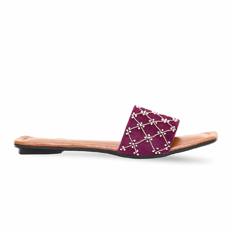 Men's slippers in a warm color like red or brown Purple Casual Slipper CL1520