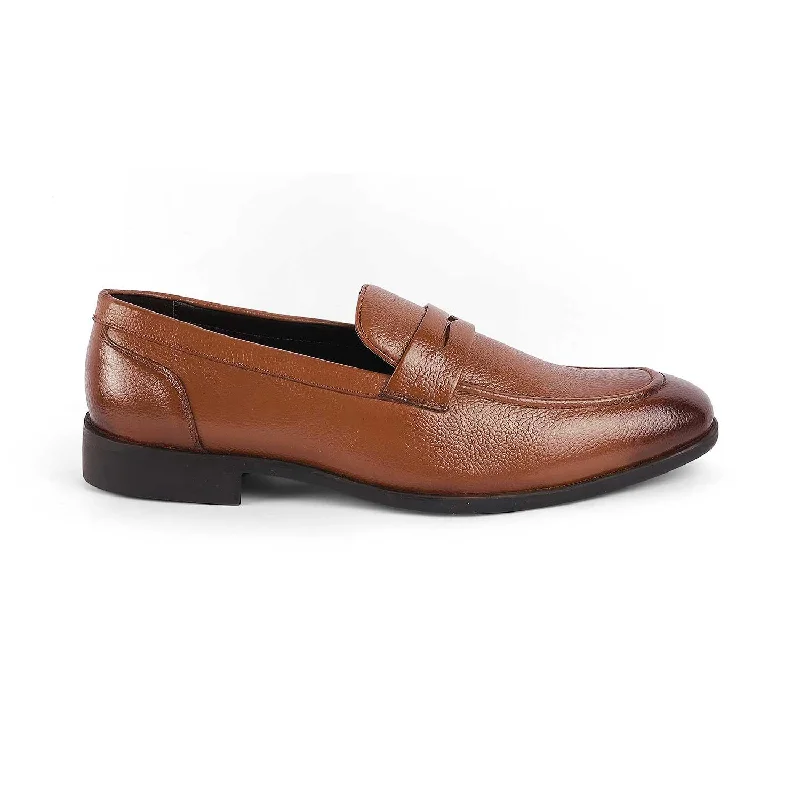 Men's loafers with a pointed toe for a stylish appearance Men's loafers with a pointed toe for a stylish appearance Tresmode Quebec Tan Men's Leather Loafers Men's loafers with a pointed toe for a stylish appearance Men's loafers with a pointed toe for a stylish appearance Tresmode Quebec Tan Men's Leather Loafers