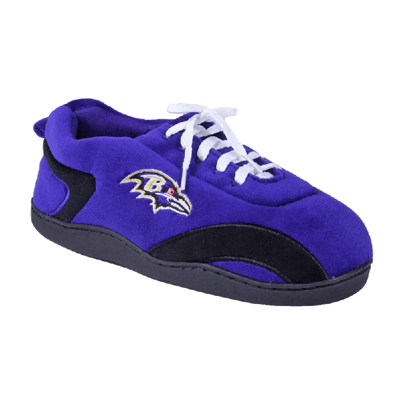 Men's slippers with a logo patch on the side Baltimore Ravens All Around