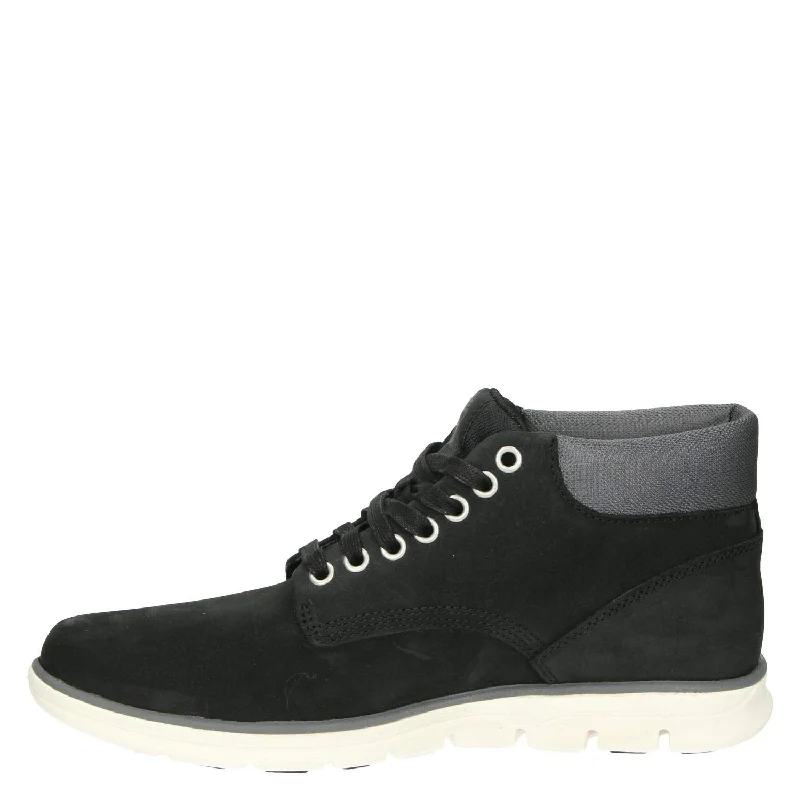 Men's sandals with a leather lining for comfort Men's sandals with a leather lining for comfort Timberland Herren Bradstreet Leather Sensorflex Chukka Stiefel, Schwarz Black Nubuck, 45.5 EU Men's sandals with a leather lining for comfort Men's sandals with a leather lining for comfort Timberland Herren Bradstreet Leather Sensorflex Chukka Stiefel, Schwarz Black Nubuck, 45.5 EU