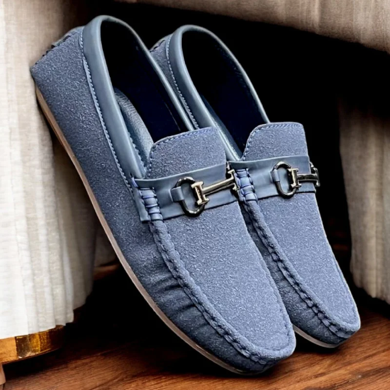 Men's slippers with a non - slip outsole for safety Men blue shoes
