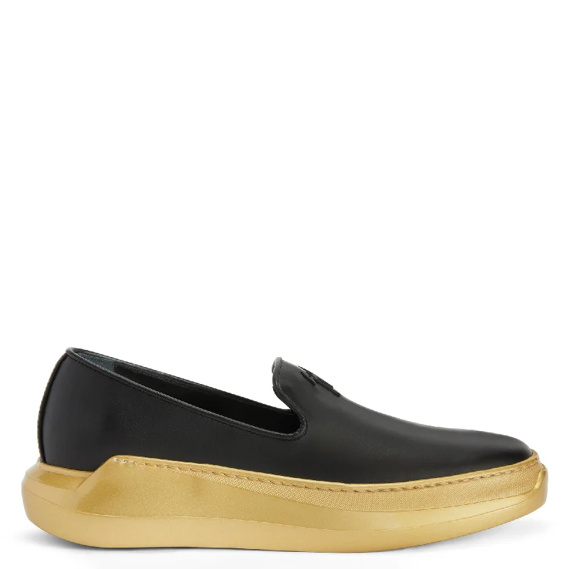 Men's loafers with a low - heeled design Men's loafers with a low - heeled design Giuseppe Zanotti Remye Men's loafers with a low - heeled design Men's loafers with a low - heeled design Giuseppe Zanotti Remye