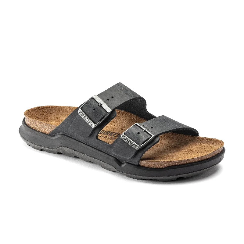 Men's sandals with a toe post design Men's sandals with a toe post design Arizona Cross Town Arctic Black Waxy Leather Men's sandals with a toe post design Men's sandals with a toe post design Arizona Cross Town Arctic Black Waxy Leather