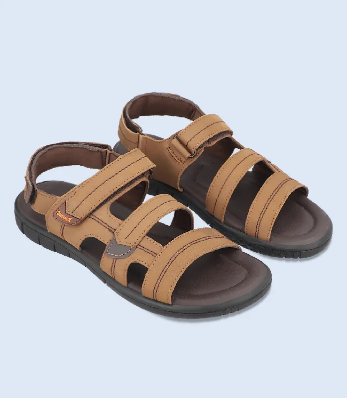 Men's sandals with a toe post design Men's sandals with a toe post design BM6190-BROWN-Men Sandal Men's sandals with a toe post design Men's sandals with a toe post design BM6190-BROWN-Men Sandal
