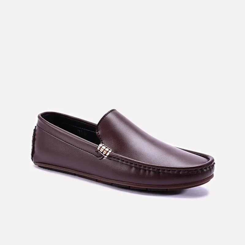 Men's loafers with a low - heeled design Men's loafers with a low - heeled design Loafer Shoes Brown 0130764