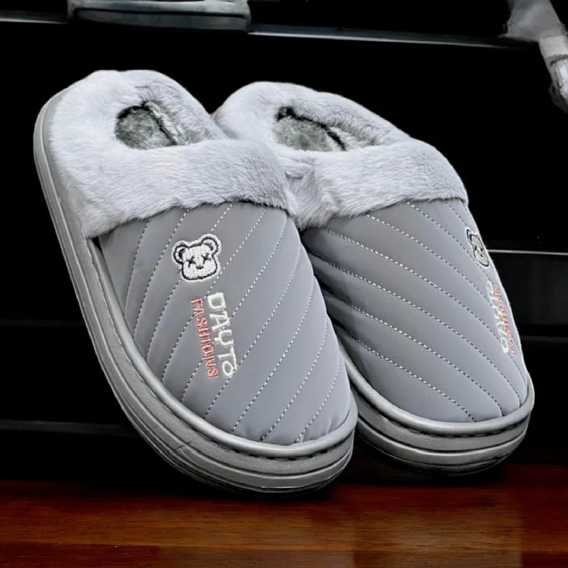 Men's slippers with a non - slip outsole for safety M0419 half shoes