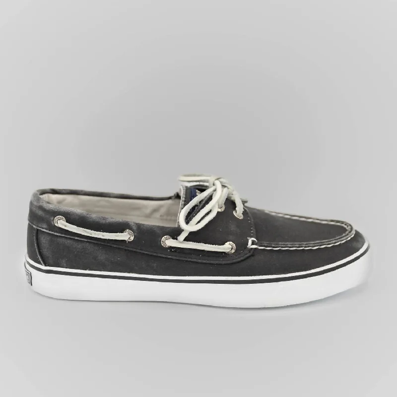 Men's loafers with a perforated leather upper for ventilation Men's loafers with a perforated leather upper for ventilation Top-Sider Bahama Boat Shoe In Bahama Black Men's loafers with a perforated leather upper for ventilation Men's loafers with a perforated leather upper for ventilation Top-Sider Bahama Boat Shoe In Bahama Black