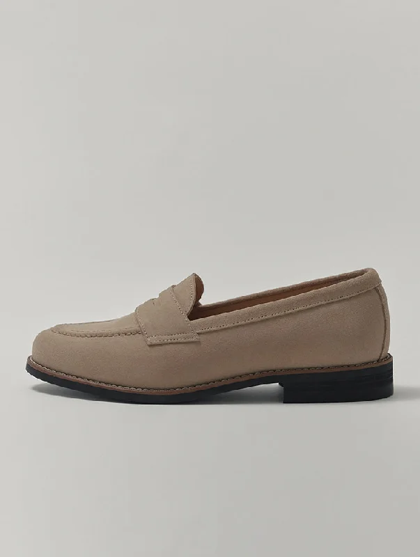 Men's loafers with a low - heeled design Men's loafers with a low - heeled design Daniel Beige Men's loafers with a low - heeled design Men's loafers with a low - heeled design Daniel Beige