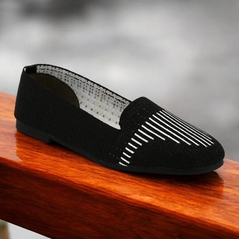 Men's slippers in a warm color like red or brown M0506 flat pump