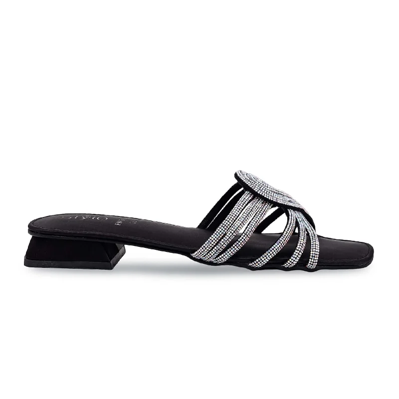 Men's slippers with a logo patch on the side Black Fancy Slipper FN7843