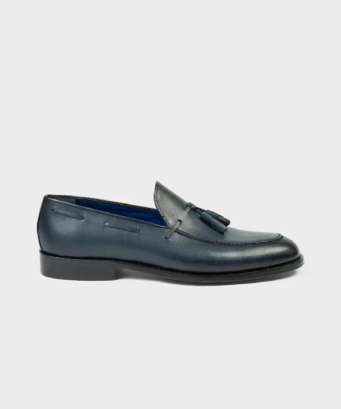 Men's loafers with a moc - toe design Men's loafers with a moc - toe design Blue Tassel Loafers Men's loafers with a moc - toe design Men's loafers with a moc - toe design Blue Tassel Loafers