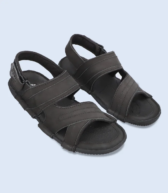 Men's leather sandals with an adjustable strap Men's leather sandals with an adjustable strap BM5728-BLACK-Men Sandal Men's leather sandals with an adjustable strap Men's leather sandals with an adjustable strap BM5728-BLACK-Men Sandal