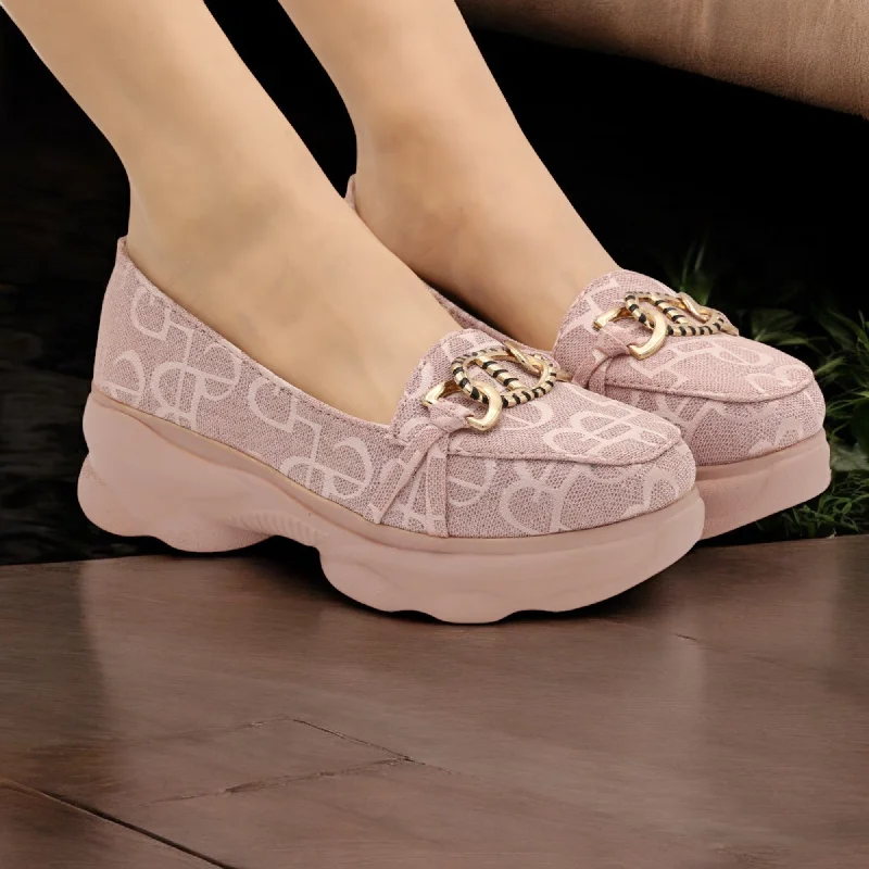 Men's slippers with a padded collar for comfort M0459 wedge pump
