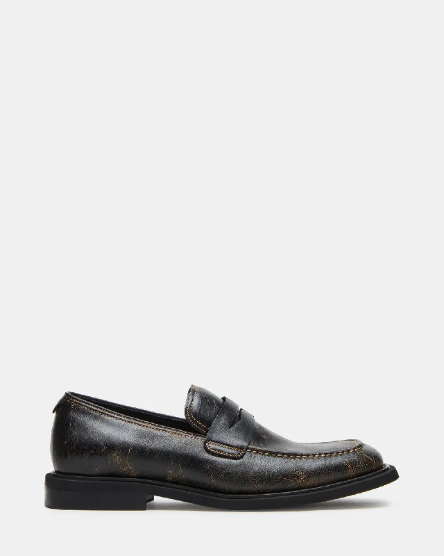 Men's loafers with a tassel front for a classic look Men's loafers with a tassel front for a classic look PERICON BLACK DISTRESSED Men's loafers with a tassel front for a classic look Men's loafers with a tassel front for a classic look PERICON BLACK DISTRESSED