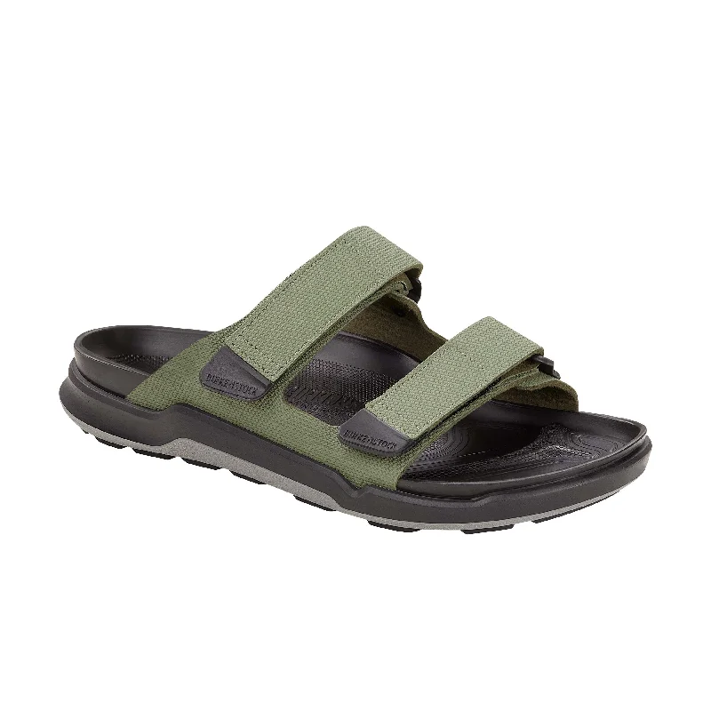 Men's sandals with a perforated leather upper for ventilation Men's sandals with a perforated leather upper for ventilation Atacama Futura Khaki Birko-Flor Men's sandals with a perforated leather upper for ventilation Men's sandals with a perforated leather upper for ventilation Atacama Futura Khaki Birko-Flor