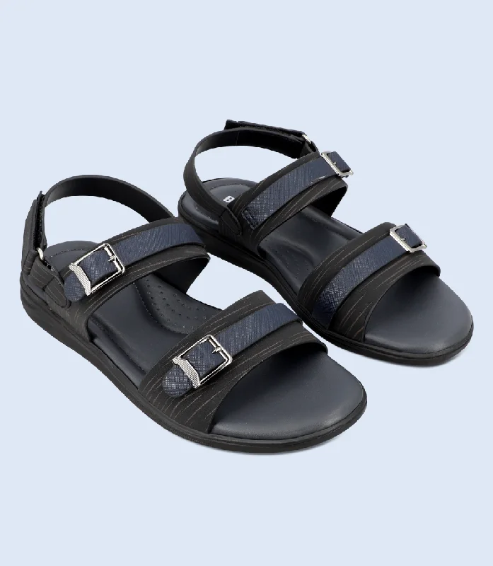 Men's sandals with a contrast stitching detail Men's sandals with a contrast stitching detail BM5513-BLACK-Men Sandal
