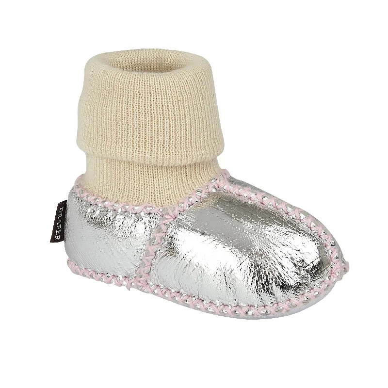 Men's slippers with a Velcro closure for easy on and off BABY SHEEPSKIN SLIPPER SOCKS - SILVER Men's slippers with a Velcro closure for easy on and off BABY SHEEPSKIN SLIPPER SOCKS - SILVER