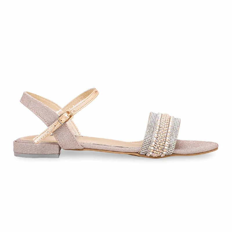 Men's sandals with a flexible sole for easy movement Men's sandals with a flexible sole for easy movement Golden Fancy Sandal FN5970 Men's sandals with a flexible sole for easy movement Men's sandals with a flexible sole for easy movement Golden Fancy Sandal FN5970