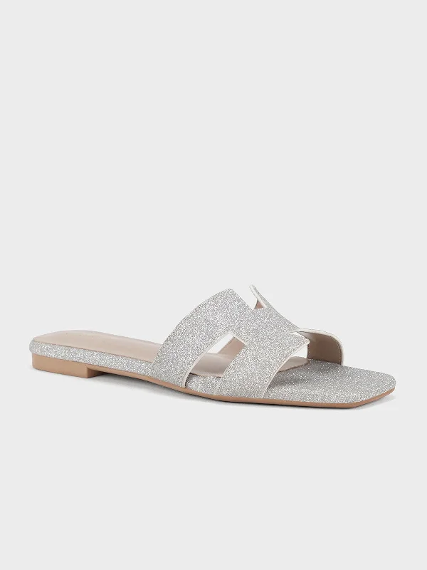 Men's sandals with a contrast stitching detail Men's sandals with a contrast stitching detail Women's "TINES" Fancy Evening Slippers Men's sandals with a contrast stitching detail Men's sandals with a contrast stitching detail Women's "TINES" Fancy Evening Slippers