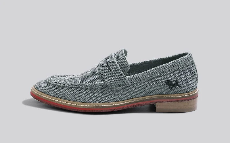 Men's loafers with a pointed toe for a stylish appearance Men's loafers with a pointed toe for a stylish appearance Block Heel Loafers : Grey Men's loafers with a pointed toe for a stylish appearance Men's loafers with a pointed toe for a stylish appearance Block Heel Loafers : Grey
