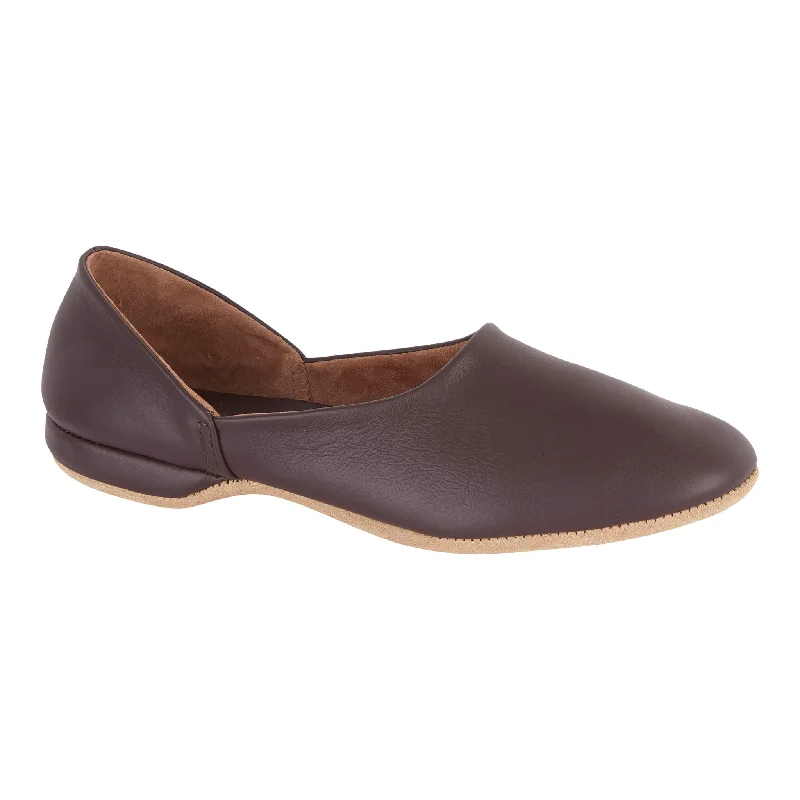 Men's slippers with a stretchy side panel for a better fit SPENCER Mens Leather Slippers Men's slippers with a stretchy side panel for a better fit SPENCER Mens Leather Slippers
