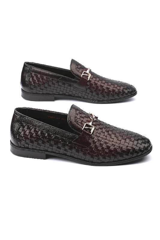 Men's loafers with a moc - toe design Men's loafers with a moc - toe design LOGO 10003 MRW Men's loafers with a moc - toe design Men's loafers with a moc - toe design LOGO 10003 MRW