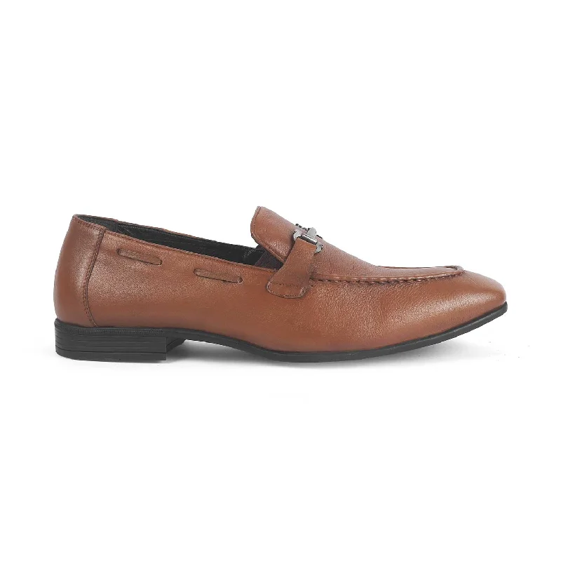 Men's loafers with a tassel front for a classic look Men's loafers with a tassel front for a classic look Tresmode Obaa Tan Men's Leather Loafers Men's loafers with a tassel front for a classic look Men's loafers with a tassel front for a classic look Tresmode Obaa Tan Men's Leather Loafers