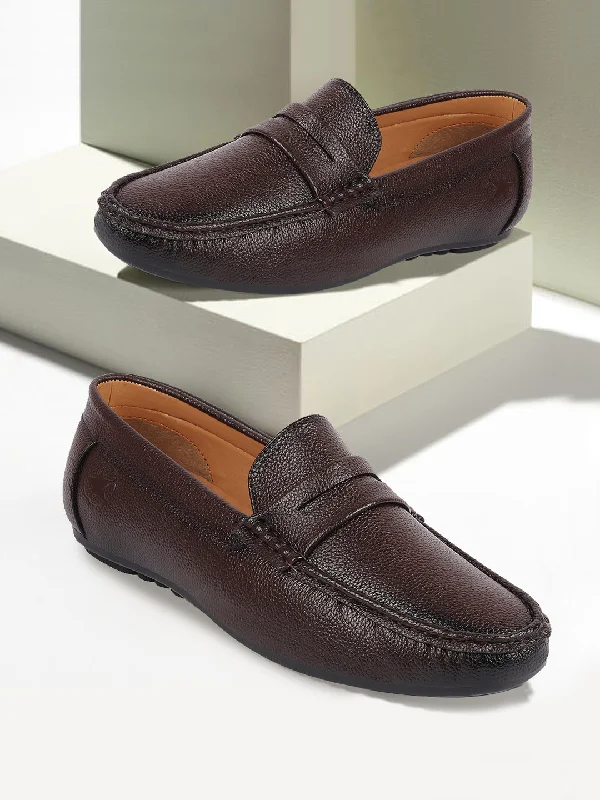 Men's casual shoes with a metallic trim Men Brown Hand Stitched Textured Design Casual Slip On Moccasins and Loafers Men's casual shoes with a metallic trim Men Brown Hand Stitched Textured Design Casual Slip On Moccasins and Loafers