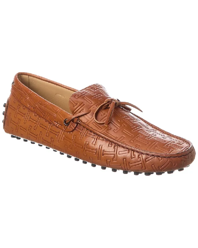 Men's loafers with a tassel front for a classic look Men's loafers with a tassel front for a classic look TOD’s Logo Leather Driver Men's loafers with a tassel front for a classic look Men's loafers with a tassel front for a classic look TOD’s Logo Leather Driver