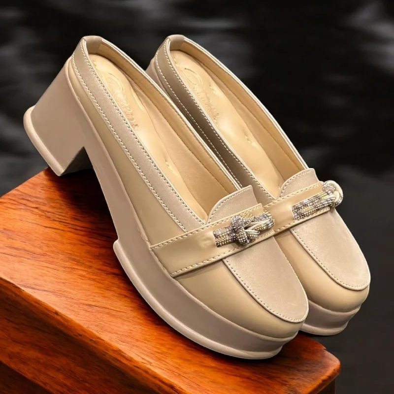Men's slippers with a removable insole for cleaning Pearl knot open