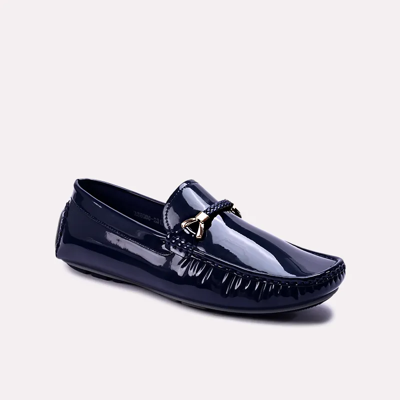 Men's loafers with a tassel front for a classic look Men's loafers with a tassel front for a classic look Griffith Blue Glossy Horsebit Loafers 0130870 Men's loafers with a tassel front for a classic look Men's loafers with a tassel front for a classic look Griffith Blue Glossy Horsebit Loafers 0130870