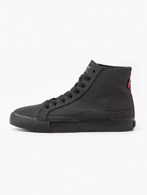 Men's casual shoes with a soft insole for cushioning Men's Decon Mid Casual Shoes