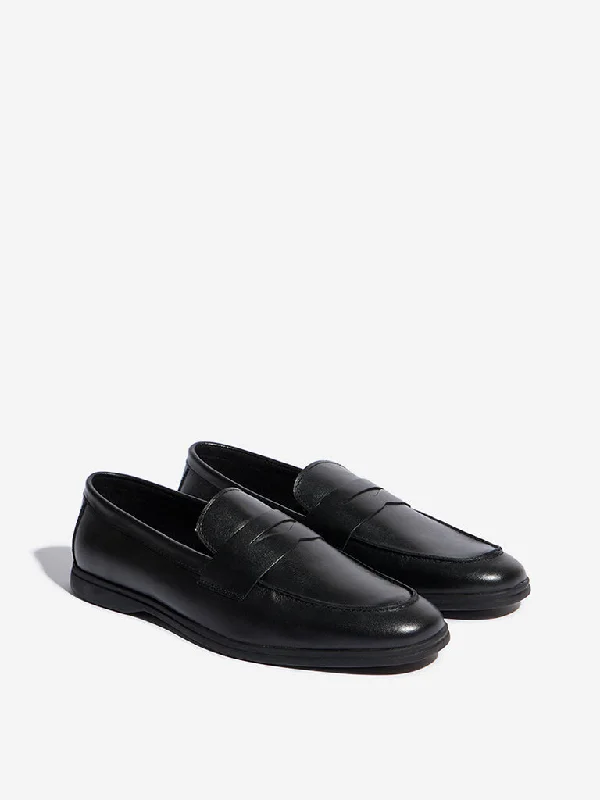 Men's casual shoes with a thick sole for added height SOLEPLAY Black Penny Loafers