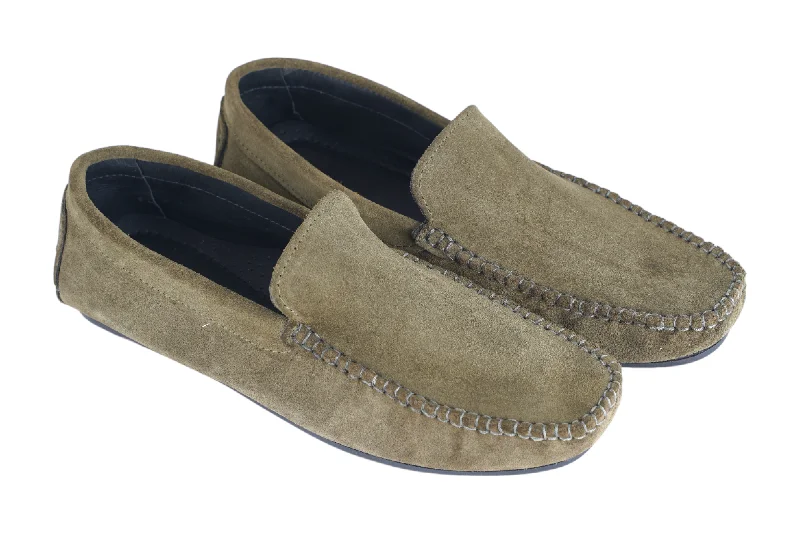 Men's loafers with a tassel front for a classic look Men's loafers with a tassel front for a classic look Mens leather loafer shoe 993534 Men's loafers with a tassel front for a classic look Men's loafers with a tassel front for a classic look Mens leather loafer shoe 993534