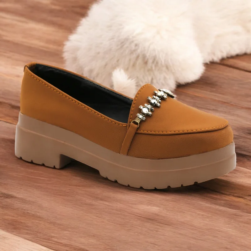 Men's slippers in a warm color like red or brown M0469 block heel