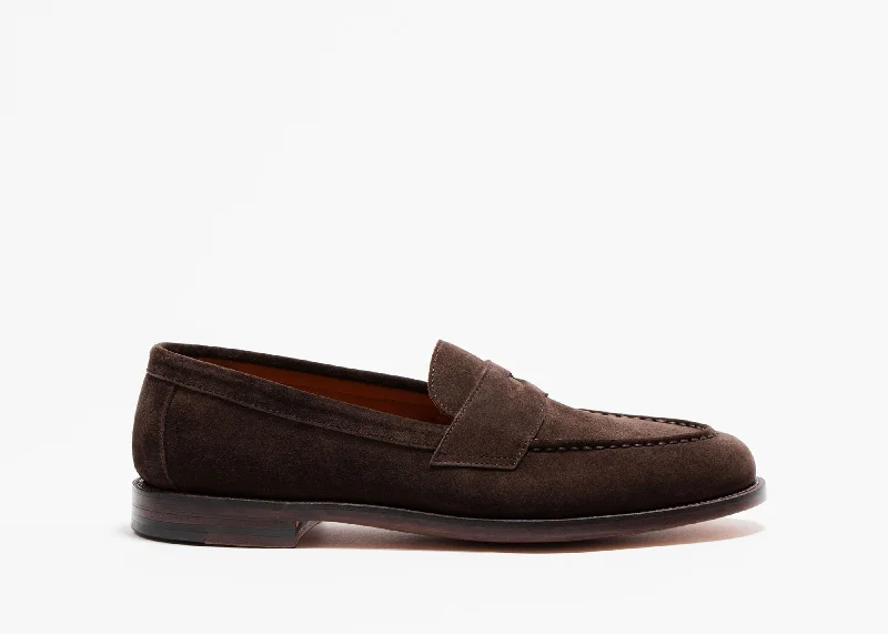 Men's loafers with a tassel front for a classic look Men's loafers with a tassel front for a classic look Traveler Penny Espresso Suede Men's loafers with a tassel front for a classic look Men's loafers with a tassel front for a classic look Traveler Penny Espresso Suede