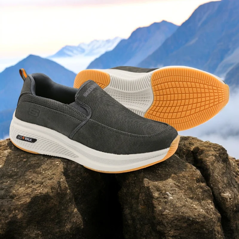 Men's slippers with a stretchy side panel for a better fit Fz004 comfy walk