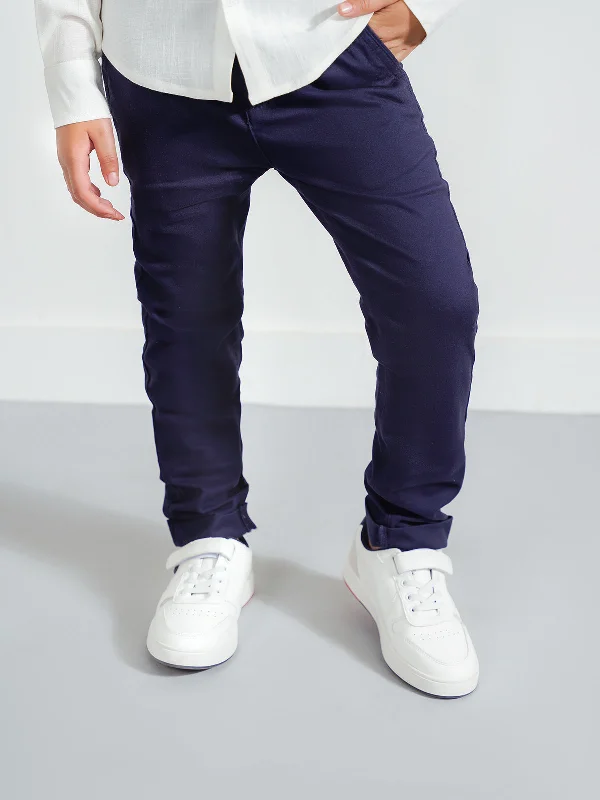 Men's sandals with a contrast stitching detail Men's sandals with a contrast stitching detail "CHIAKI" Slim Fit Twill Chinos Men's sandals with a contrast stitching detail Men's sandals with a contrast stitching detail "CHIAKI" Slim Fit Twill Chinos