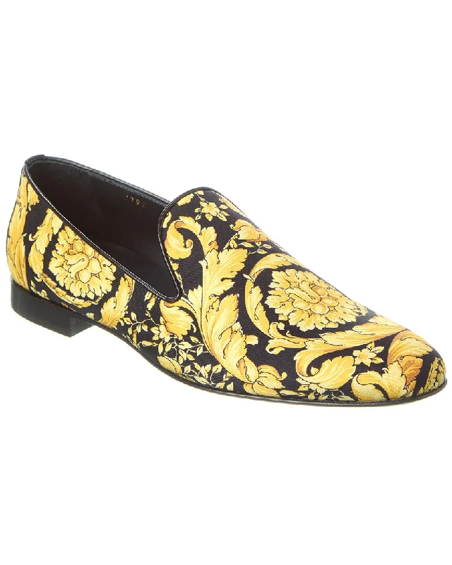 Men's loafers with a smooth leather finish Men's loafers with a smooth leather finish Versace Barocco Print Satin Loafer Men's loafers with a smooth leather finish Men's loafers with a smooth leather finish Versace Barocco Print Satin Loafer