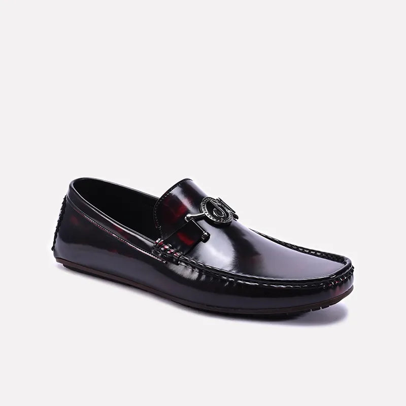 Men's loafers with a leather lining for comfort Men's loafers with a leather lining for comfort Maroon Glossy Loafers 0130879 Men's loafers with a leather lining for comfort Men's loafers with a leather lining for comfort Maroon Glossy Loafers 0130879
