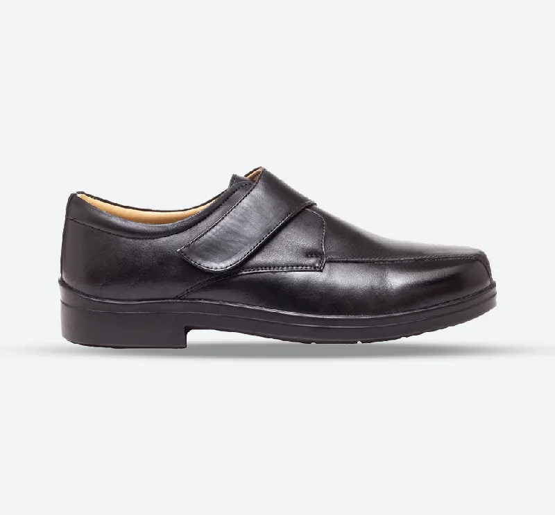Men's casual shoes with a sporty look and feel Mens Wide Fit Roamers M435A Shoes